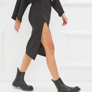 Black Midi Split Skirt  / Feminine, Easy to Wear Women&#39;s Timeless Skirt.