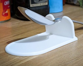 Compact Kitchen Spoon Rest: Drip-Catching Design