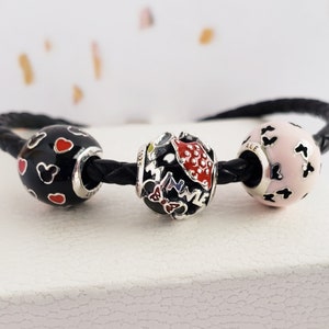 NUEVO CONJUNTO de 3 Charms de Mariposa Rosa Calado con Partes del Cuerpo de Minnie Mouse y Charms de Esmalte con Corazones de Mickey Mouse de Disney para Pulsera Pandora imagen 2