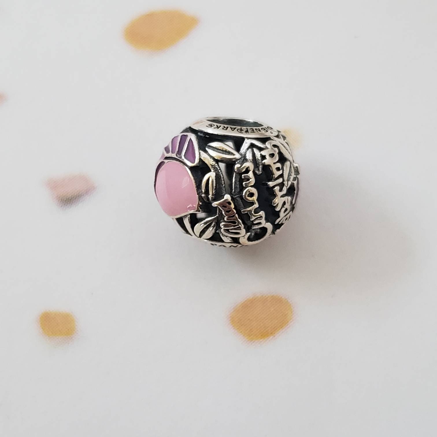 Authentic NEW Pandora Disney Parks Alice in Wonderland Authentic NEW Pandora Disney Parks Alice in Wonderland