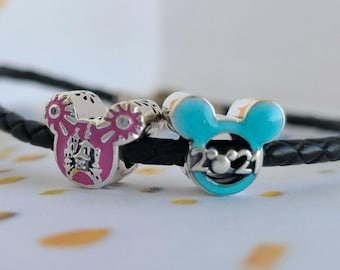 Conjunto de 2 nuevos dijes de Mickey Mouse de Disney Parks (2020 y 2021) para pulsera Pandora