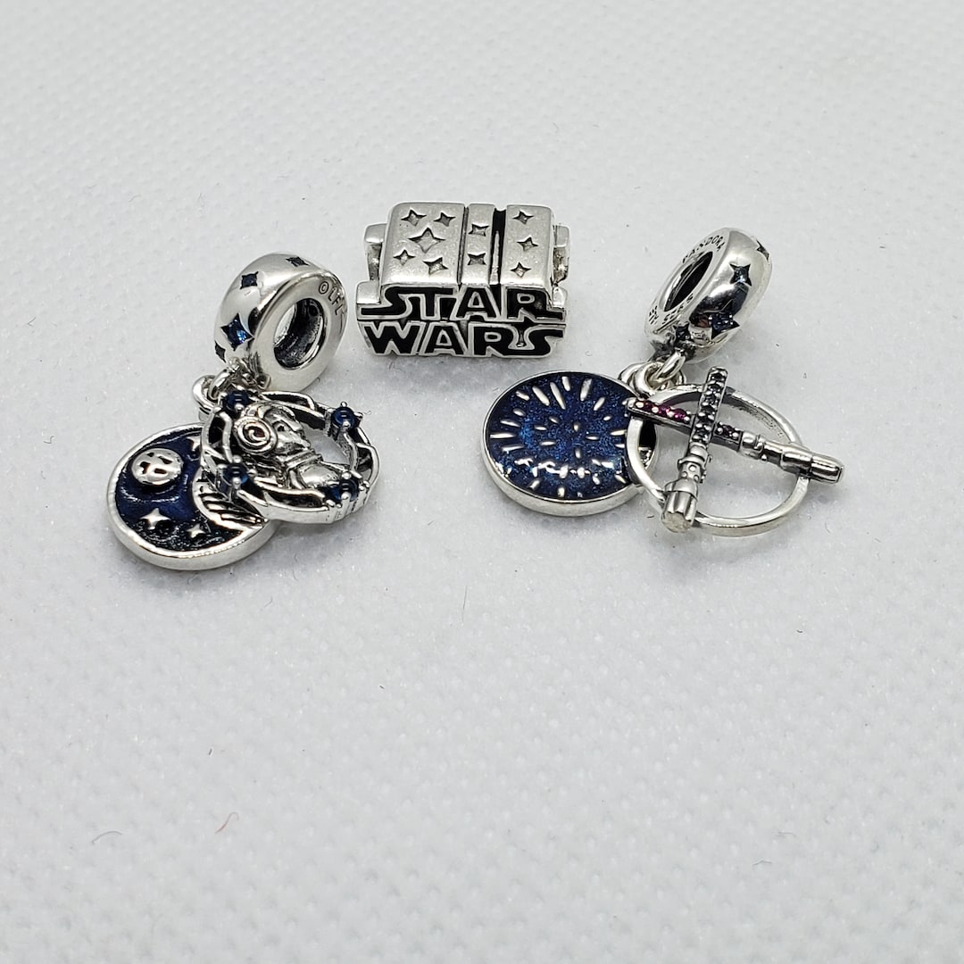 NEW SET OF Star Wars Dangle Charms Princess Leia Lightsaber