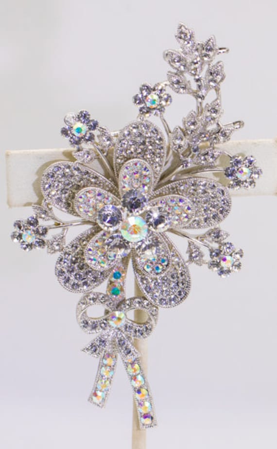 Kirks Folly Rhinestone Floral Pin - JD11194