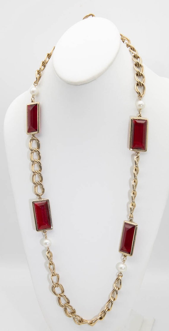 Vintage Chanel-Style Red and Faux gold Chain Neckl