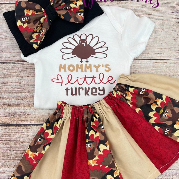 Mommy’s Little Turkey/ Quilted Skirt/ Baby Girl Thanksgiving Outfit / Top, Skirt and Bow Set