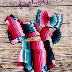 Conjunto de sarape para bebé: top corto rosa y verde azulado, pantalones cortos tipo bammie y turbante