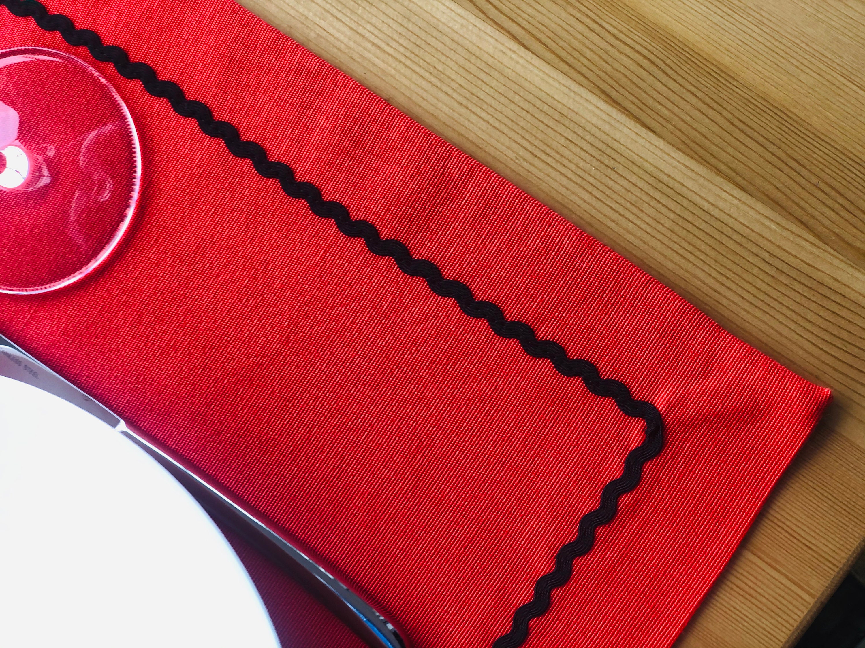 Red and Black Placemat / Black Hemstitch Placemat / Cotton Placemat