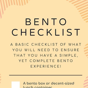 Könnte beinhalten: Eine Checkliste der für ein Bento-Lunch benötigten Gegenstände, darunter eine Bento-Box, ein Lunch-Behälter, ein Hauptgericht, Beilagen, Papier- oder Silikonbecher, Trennwände, Bento-Spieße, ein Saucenbehälter, Besteck und eine Bento-Tasche.