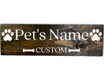 Custom Pet Name Sign, Custom Dog Sign, Wooden Sign, Wood Sign, Dog Decor, Dog Mom Decor, Pet Gift, Farmhouse Decor, Dog Name Sign, Dog house