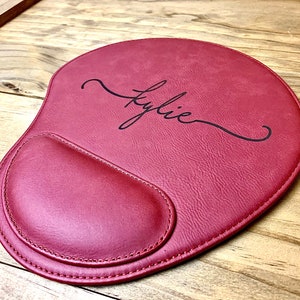 Mouse Pad for Women, Personalized Mouse Pad, Custom Mouse Pad with Wrist Rest, MousePad, Monogrammed Mouse Pad, Business Gifts, Mother's Day