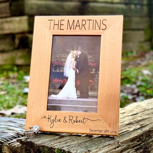 Personalized Picture Frame, Wedding Picture Frame, Newlywed Picture Frame, Wedding Gift, 4X6 5X7 Photo Frame, Engraved Picture Frames 5X7