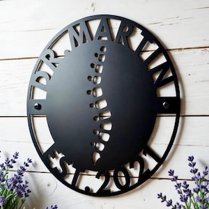Personalized Chiropractic Sign, Chiropractor Sign, Chiropractor Gift, Chiropractic Wall Art, Chiropractic Decor, Chiropractor Grad Gift Idea