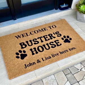 Welcome Mat for Dog-Door Mat for Dogs-Personalized Door Mat-Custom Doormat Dog-Dog Owner Gift-Dog Home Decor-Dog Lover Gift-Dog Welcome Mat