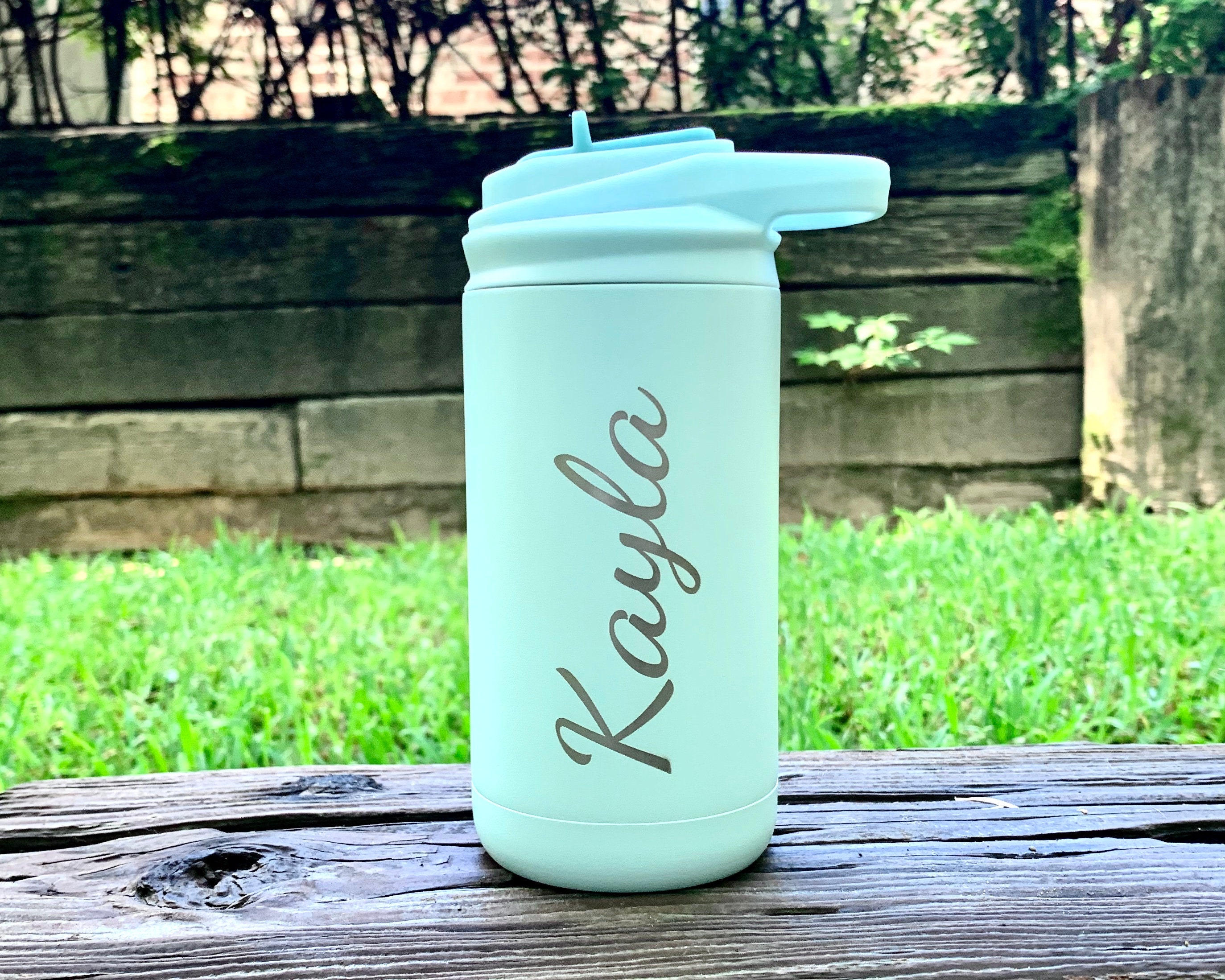 Personalized 18oz Kids' Water Bottle– Seven.Fifteen Brand