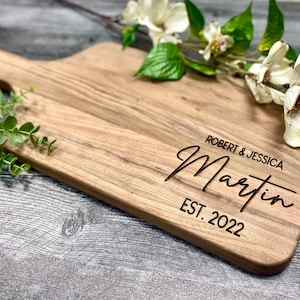 Charcuterie Board Personalized Serving Board with Handle Monogrammed Personalized Cheese Board Engagement Gift Bridal Shower Gift Newlywed Red Oak 17"X8"