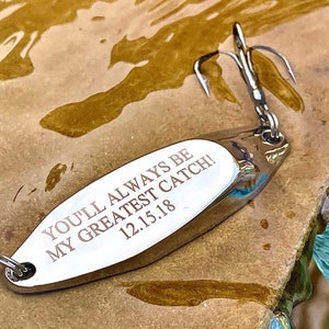 Personalized Fishing Lure Custom Fish Gift for Father&#39;s Day Gift for Dad Rustic Wedding Party Gift Retirement Gift Anniversary Gift