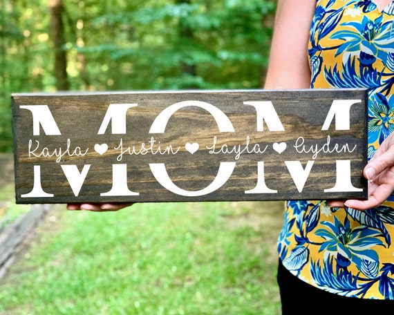 Mothers Day Personalized Gifts for Mom, Mom Sign with Kids Names, Gift for  Mom From Daughter Birthday - Best Personalized Gifts for Everyone