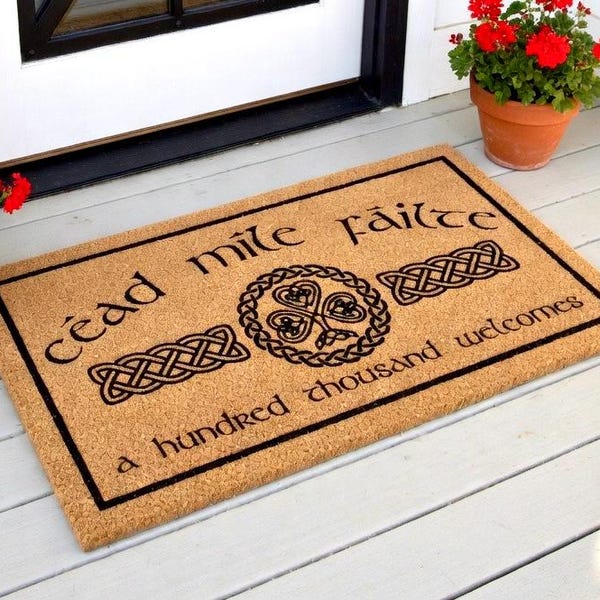 Cead Mile Failte Doormat, St Patrick's Day Door Mat, Irish Decor, Céad míle fáilte, A Hundred Thousand Welcomes Welcome Mat Celtic Home Mat