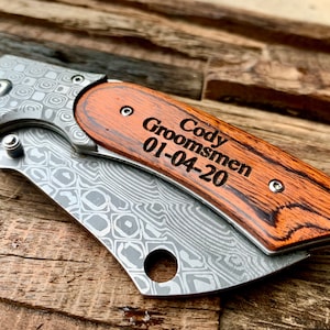 Personalized Knife, Engraved Knife, Damascus Knife, Groomsman Knife, Groomsmen Knives, Engraved Hunting Knife, Groomsmen Gift, Damascus