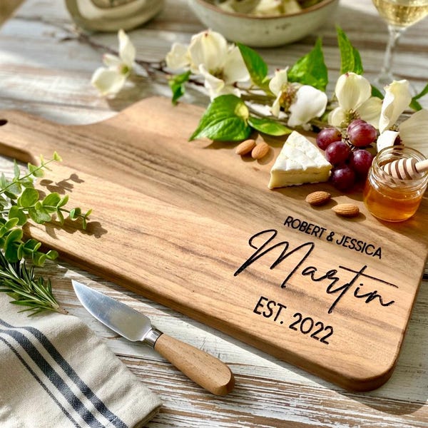 Charcuterie Board Personalized Serving Board with Handle Engraved Cheese Board Newly Wed Gift Christmas Gift for Couple Wedding Shower Gift