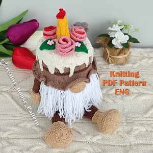 KNITTING PATTERN Birthday gnome cake, knit gnome pattern English, knitting pattern gnomes, easy knitted gnome, holiday gnome gift