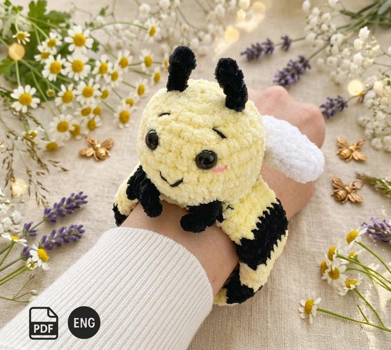 Sensory Bee Fidget Toy Crochet Pattern, Bee Slap Bracelet for Kids ...