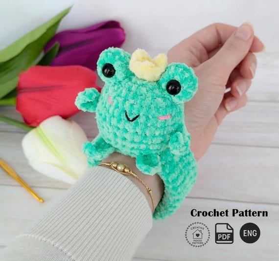 Crochet bracelet pattern PDF English, Plush frog pattern, Crochet slap bracelet, Fashion Crochet, Amigurumi frog, Crochet Animal Bracelet