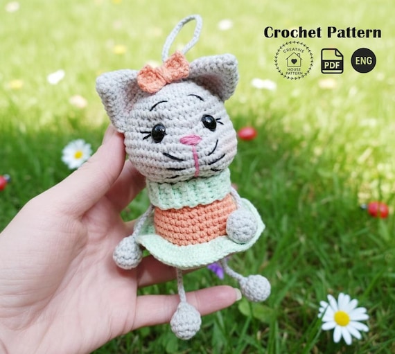 Crochet Cat Keychain Pattern, Amigurumi Kitten PDF Tutorial, Quick Scrap Yarn Project, Animal Keyring DIY Guide