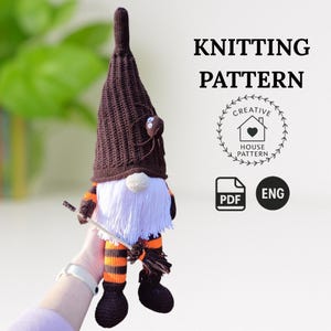 Gnome Knitting Pattern PDF English, Gnome with Broom & Spider, DIY Halloween Decor, Knitting pattern for Halloween, Witch gnome knitting