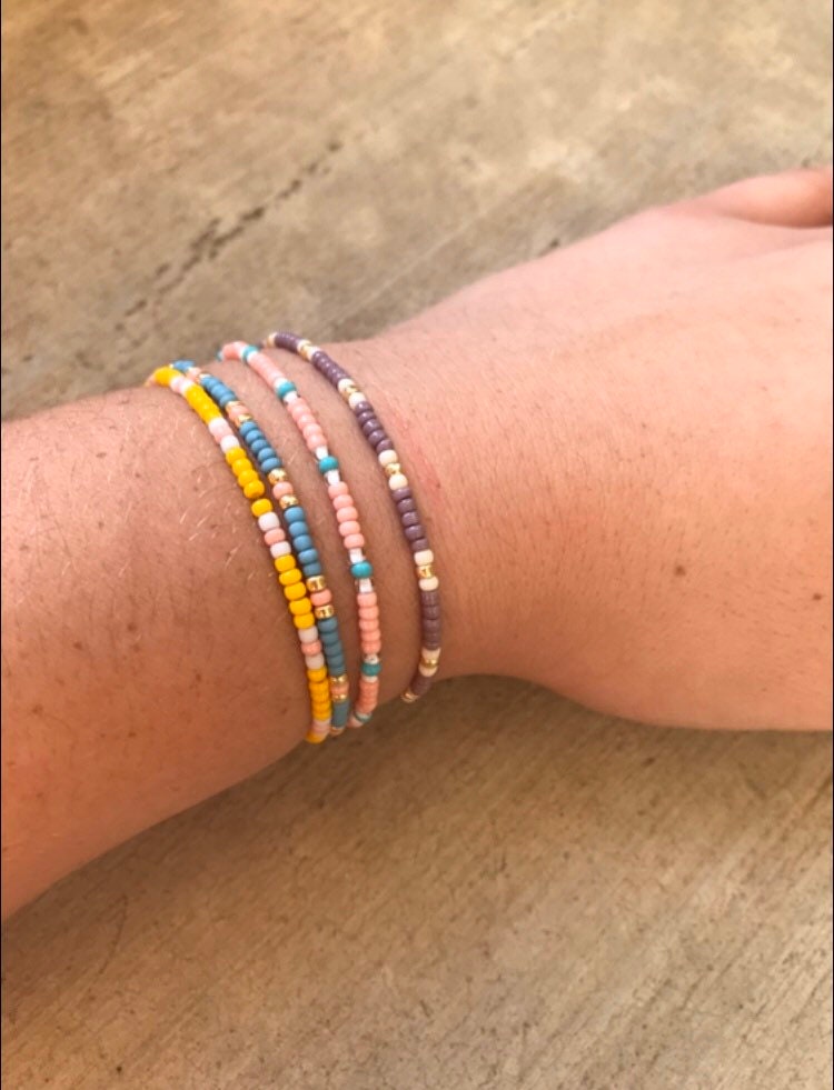 Seed Bead Stretch Bracelet, Stacatto Accent - Etsy