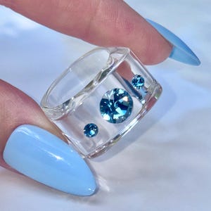 Handmade Blue Swarovski Crystal Acrylic Statement Ring, Chunky Geometric Cocktail Ring, Lucite Jewelry, Clear Gemstone Ring, Blue Stone Ring