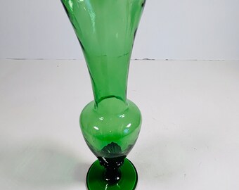 Vintage Emerald Green Empoli Optic Swirl Hand Blown Twisted Stem Vase