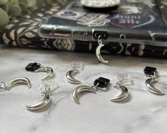 Silver Moon Kindle Charm