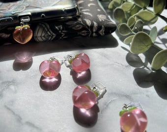 Juicy Peach Kindle Charm