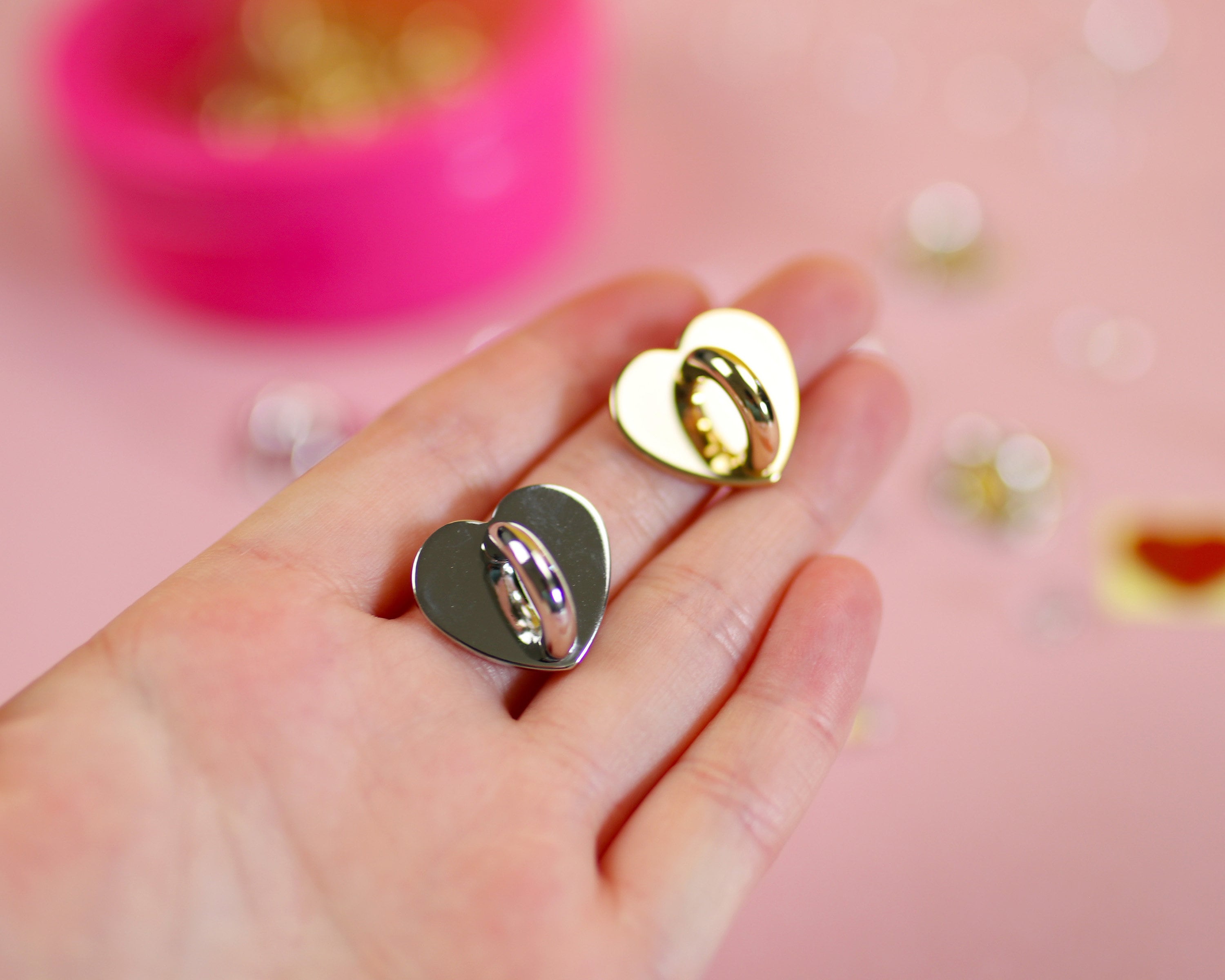 Gold Silver Metal Heart Hook Phone Charm | cute kawaii iphone android…