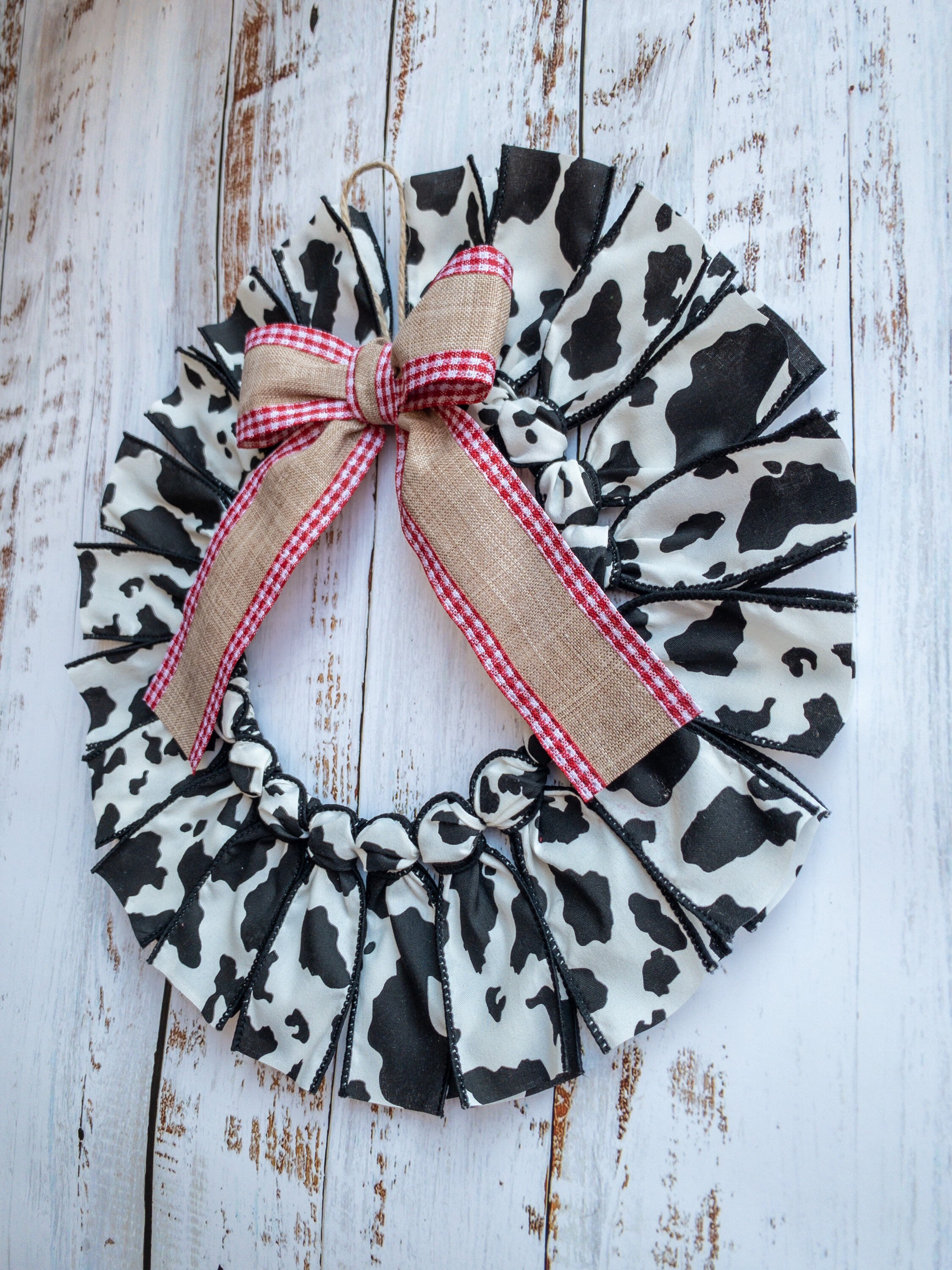 Small Cow Print Wreath Cow Decor Cowhide Decor Farm Kitchen Etsy