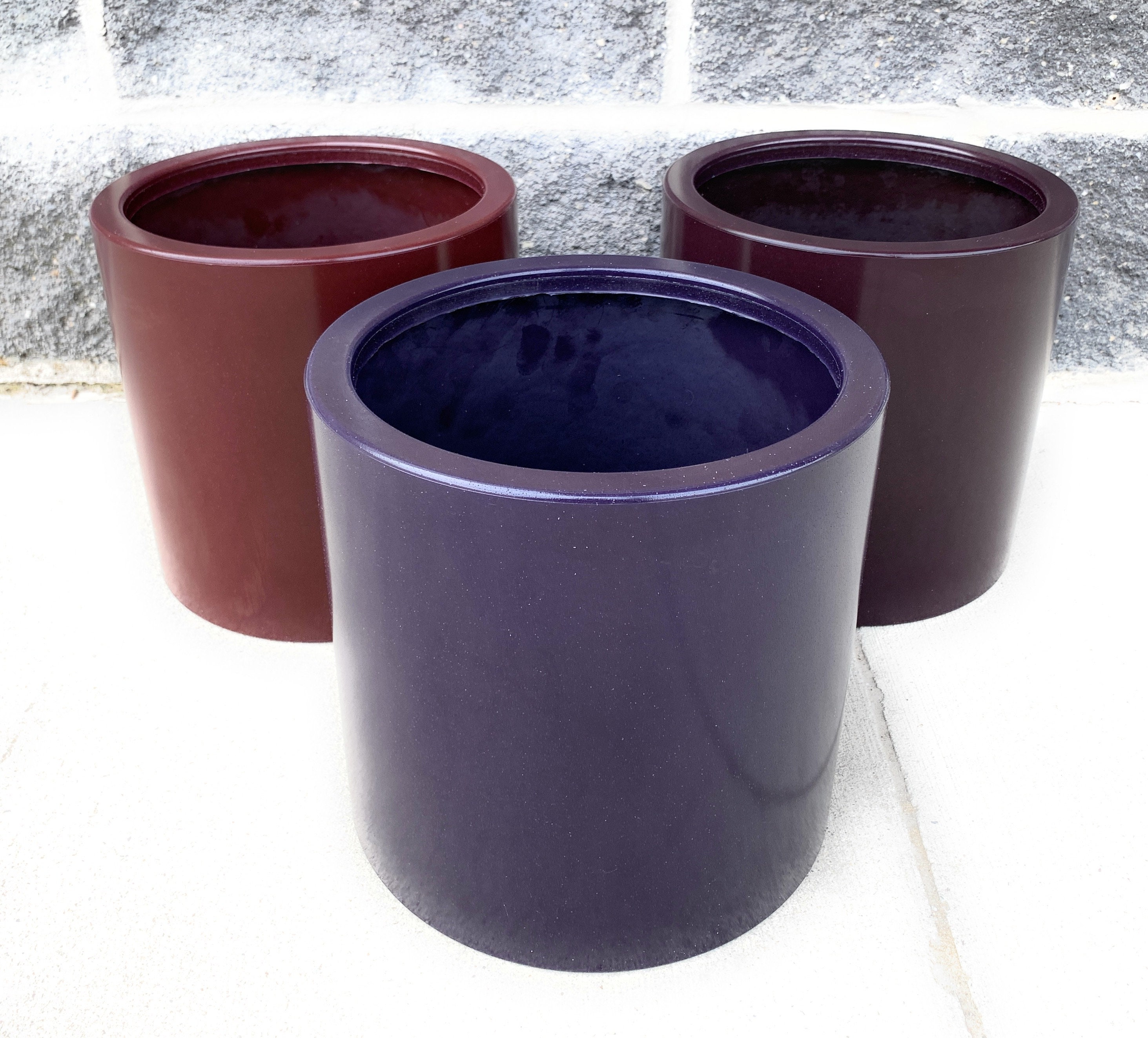 Macetero grande para interior/exterior, macetero con drenaje, macetero ciruela, granate, morado morera, plástico (tamaños de 8, 10 y 12 pulgadas)