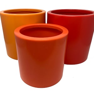 Large Indoor/Outdoor Planter, Planter Pot With Drainage, Red Orange, Apricot, Salamander Planter, Plastic (8, 10, and 12 inch sizes)