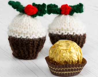 Hand-Knitted Christmas Pudding Chocolate Covers: Festive Party Favors