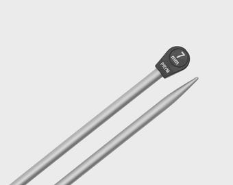 7mm Aluminum Knitting Needles: 35cm Single Pointed (UK 2, US 11)