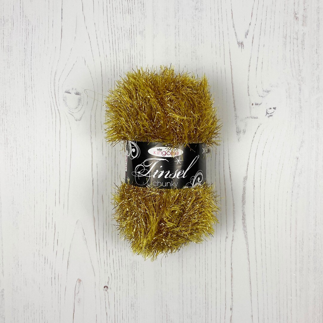 Tinsel Yarn Gold. Sparkle Tinsel Chunky Yarn in Gold. 50g Balls of
