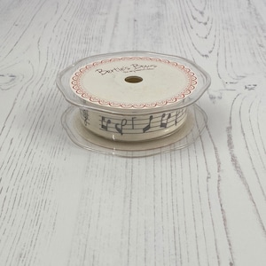 Nastro a tema musicale. Divertente nastro artigianale in cotone stampato. Largo 20 mm, disponibile al metro.