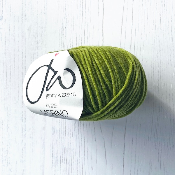 DK Yarn: Pure Merino DK Yarn in Green. Jenny Watson Pure Merino DK Yarn, 50g Ball. Jenny Watson Yarn WM18