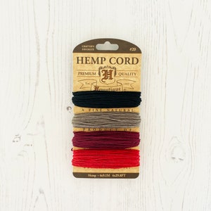 Cordón de cáñamo: 4 x 9,1 m, 1 mm de ancho. Cordón de cáñamo 100 % de Hemptique. Autumn Nights, negro, gris y rojo. Ecológico, sostenible, biodegradable.
