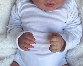 Nacido de verdad, siempre despierto