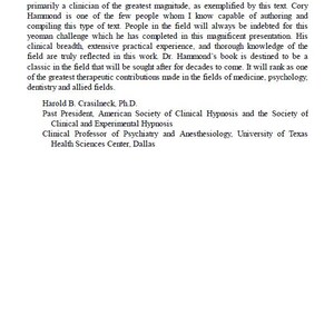 Puede incluir: Un documento de texto en blanco y negro con el t&iacute;tulo "Dr. Hammond es un cl&iacute;nico maestro de inusual amplitud y talento que se ha convertido en uno de los gigantes en el campo de la hipnosis cl&iacute;nica." El texto describe la experiencia de Dr. Hammond en hipnosis cl&iacute;nica y sus contribuciones al campo. El documento tambi&eacute;n incluye el nombre y el t&iacute;tulo de Harold B. Crasilneck, Ph.D.