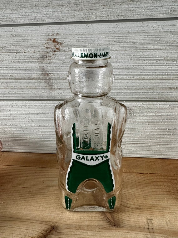 Galaxy Spaceman Green Syrup Bottle - Etsy Australia
