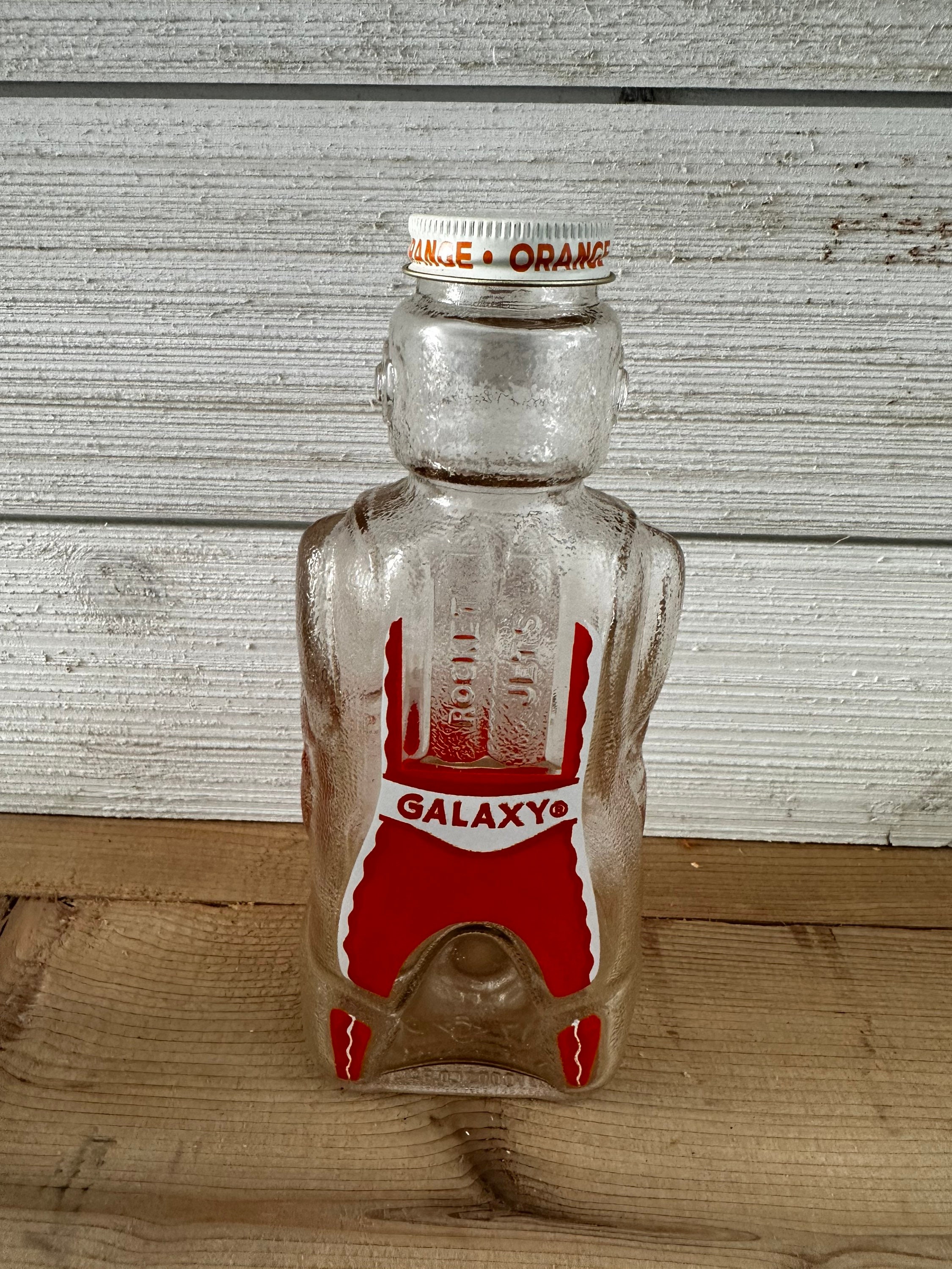 さと GALAXY SPACEMAN BOTTLE Galaxy Spaceman Red Bottle - Etsy