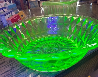 Bol de cristal de uranio Jeanette vintage