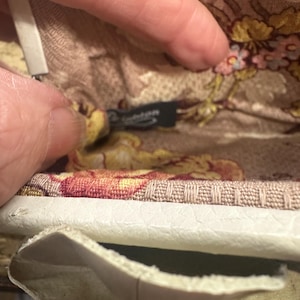 Sac à main vintage ivoire Brighton avec fleurs 3D image 4